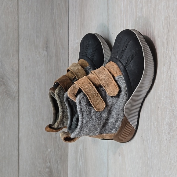 Sorel Kids Unisex Ankle Sneakers Waterproof Boots shoes sz 12 toddler - Picture 1 of 12